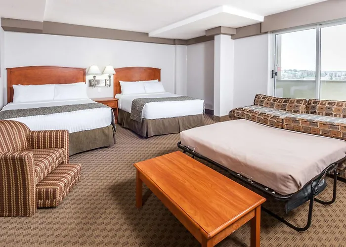 Ramada By Wyndham Edmonton South